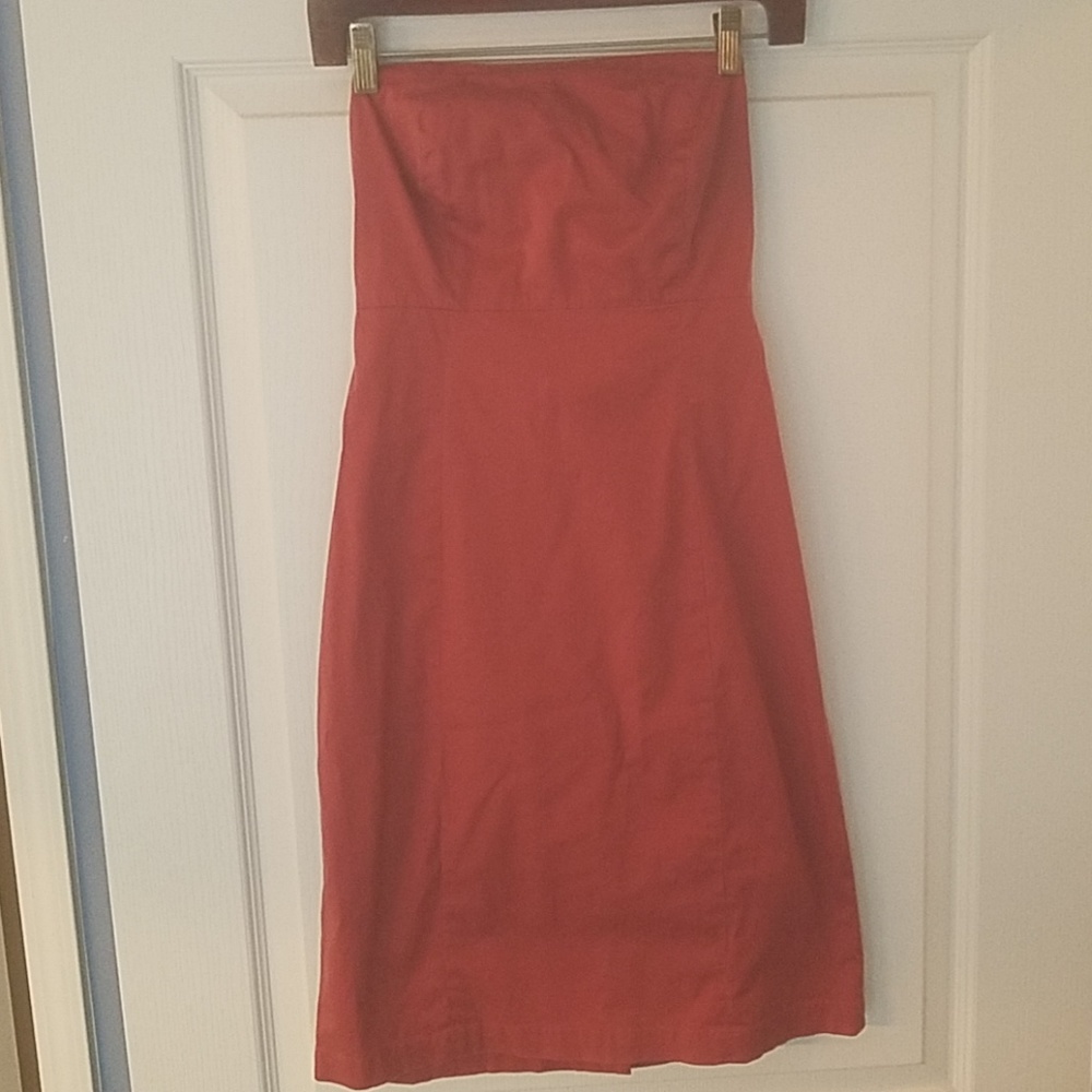 Strapless dress